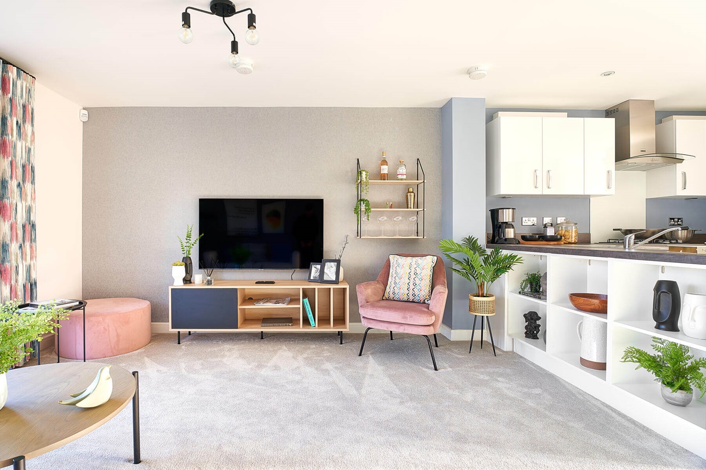 Lounge of the Ashenford