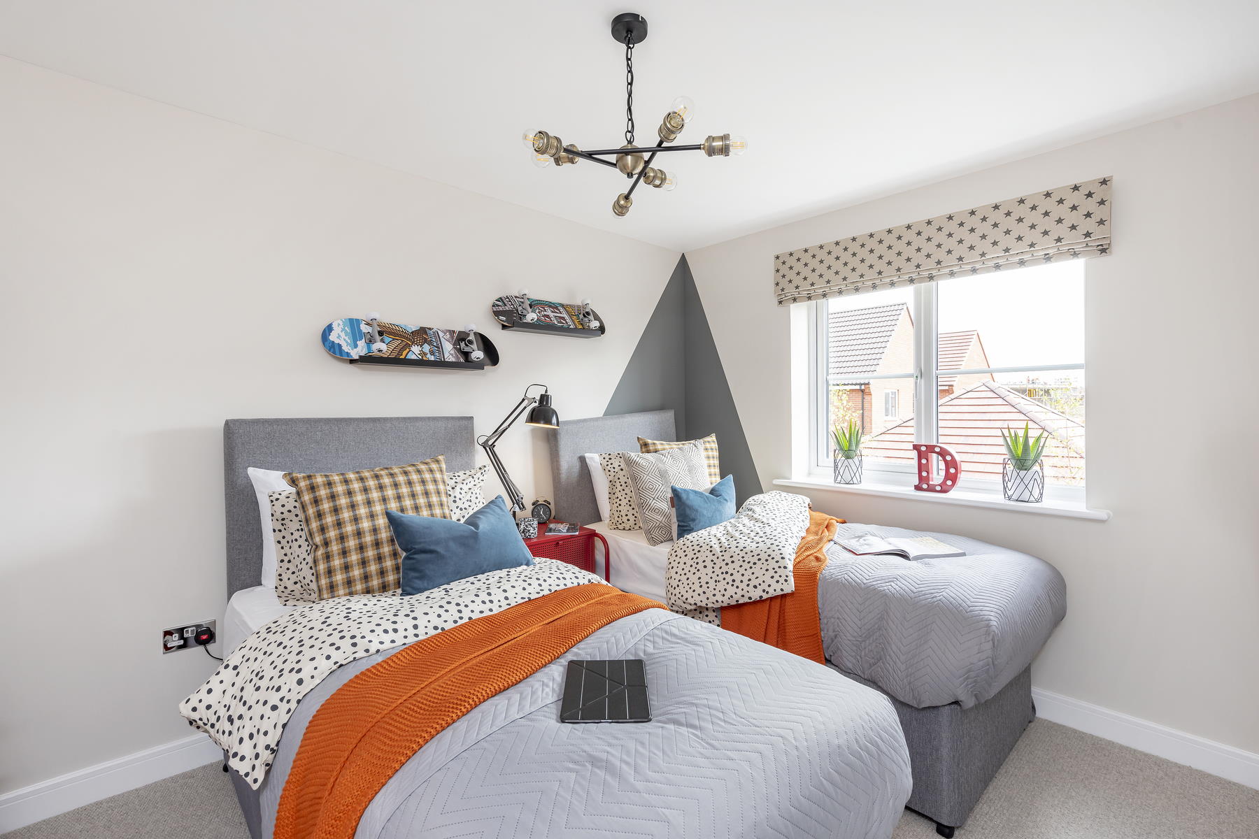 Typical Taylor Wimpey home - bedroom