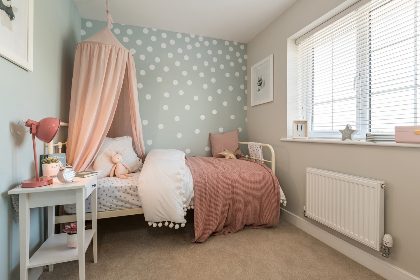 Typical Taylor Wimpey home - bedroom