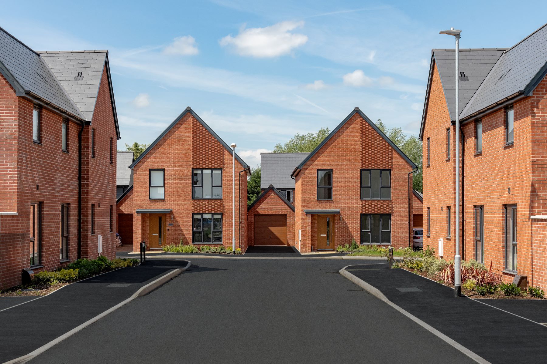 With a range of 2, 3 and 4 bedroom contemporary homes