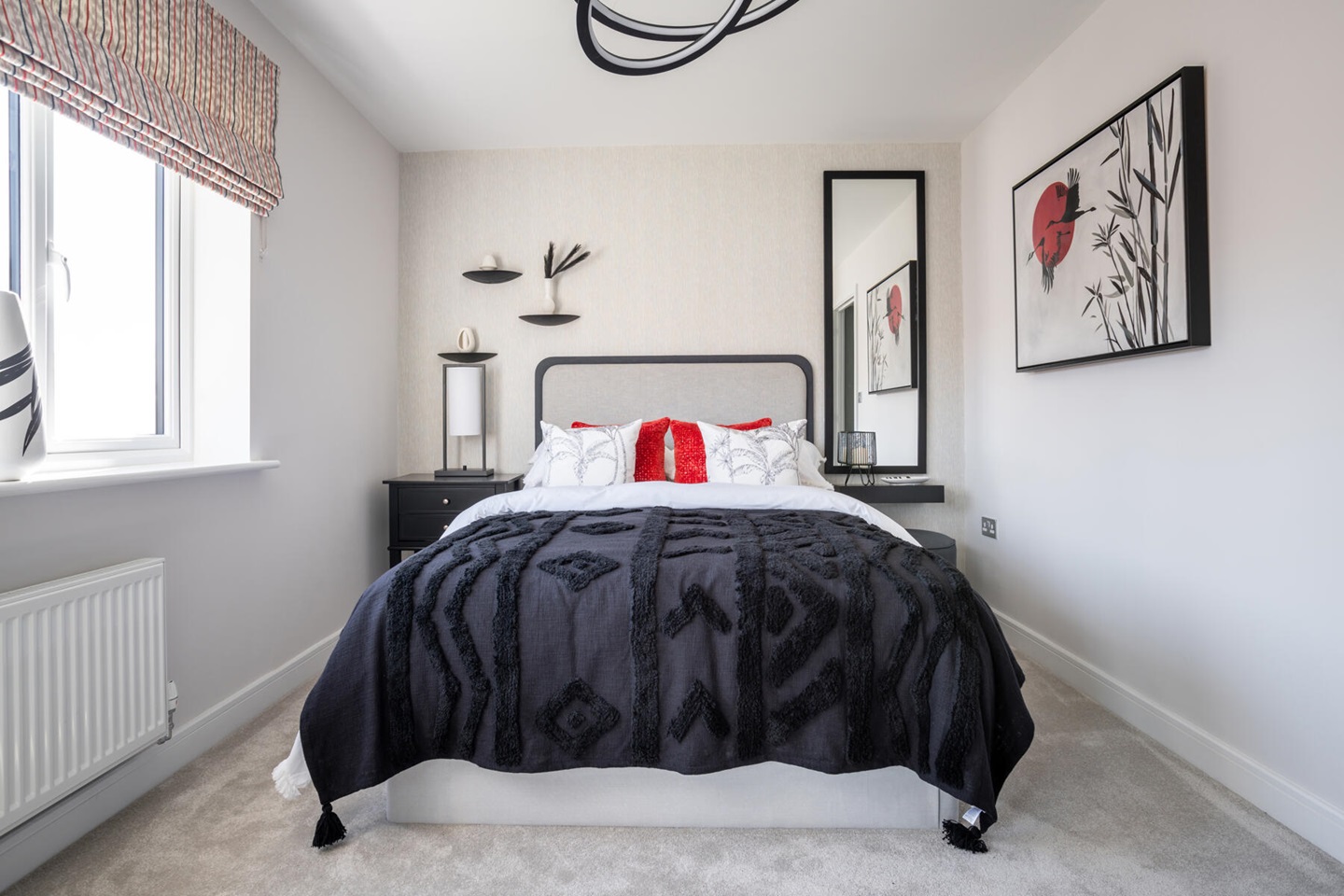 Double bed in bedroom 2