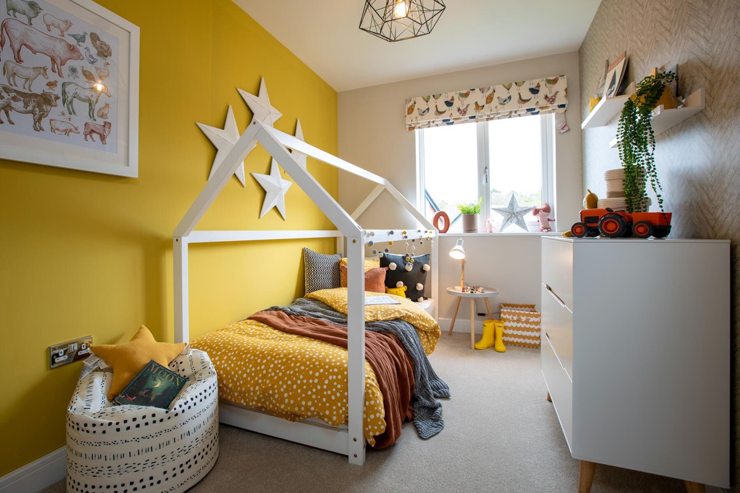Kids bedroom