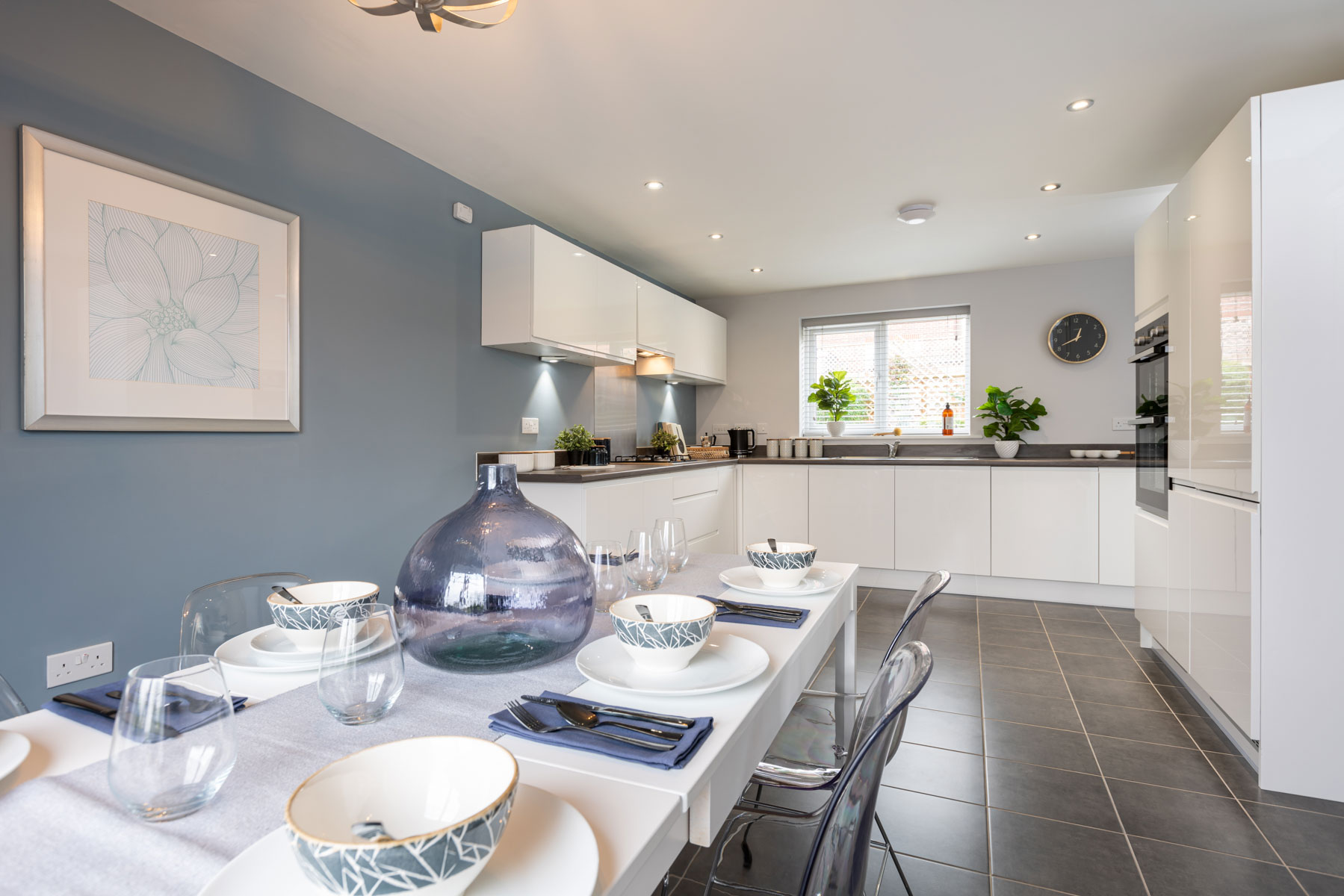 Dining area with kitchen
