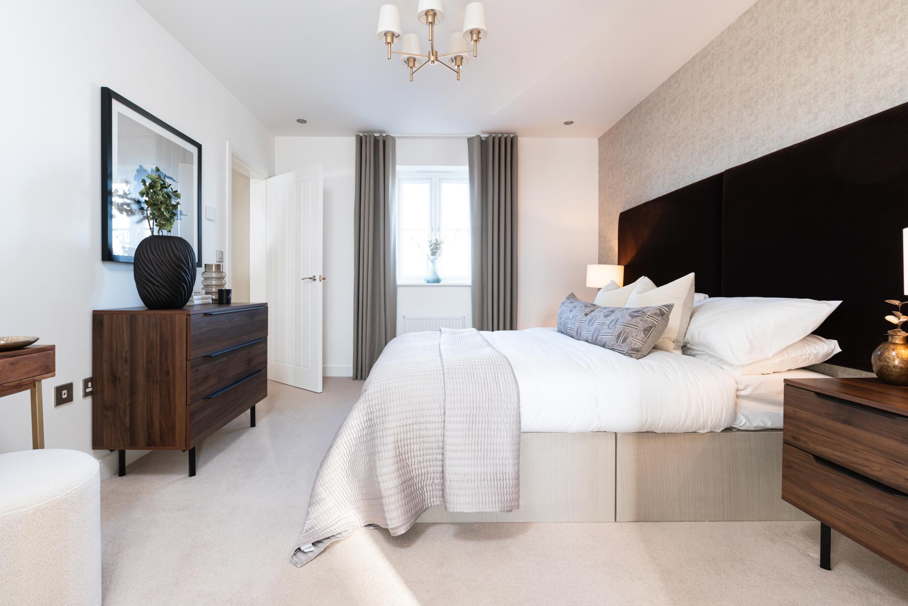 Bedroom 1 with king size bedroom