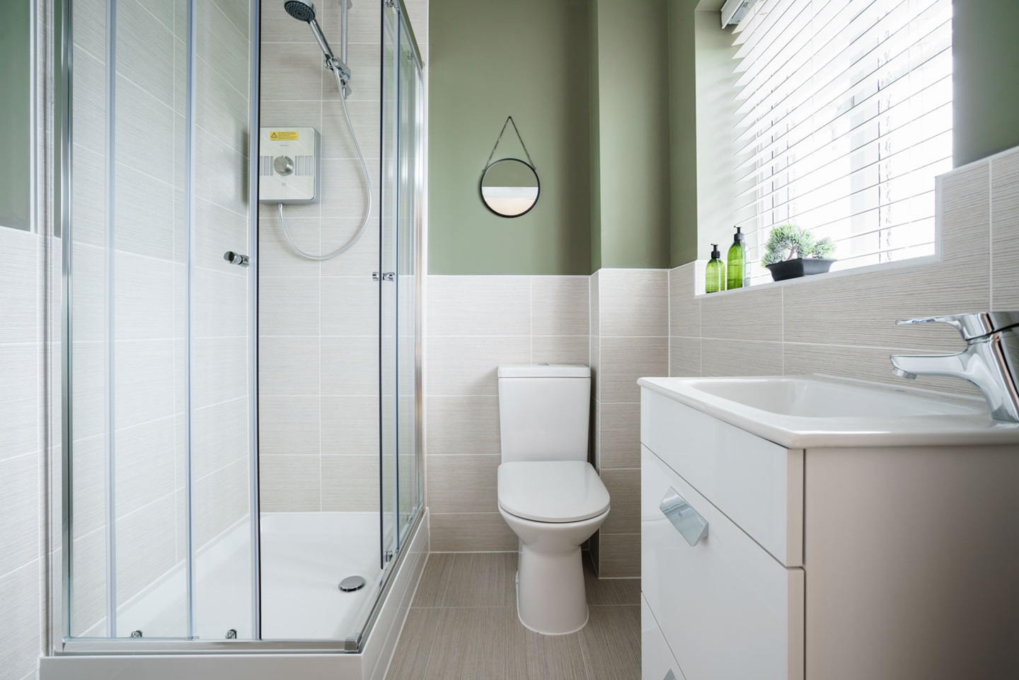 En suite shower room