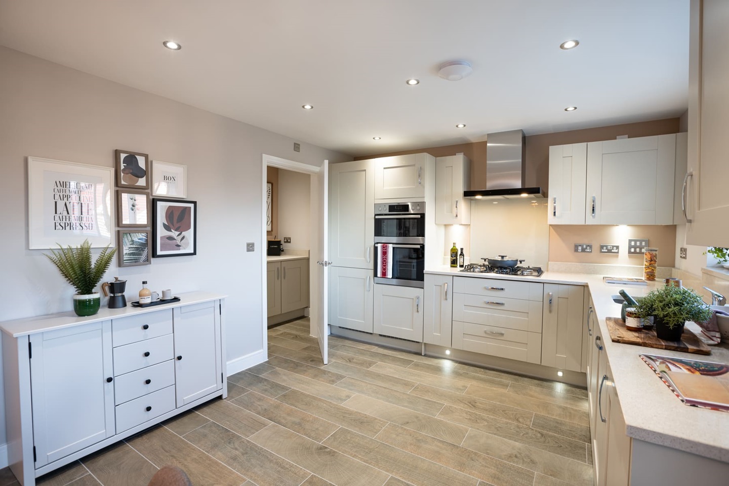 Kitchen with utility