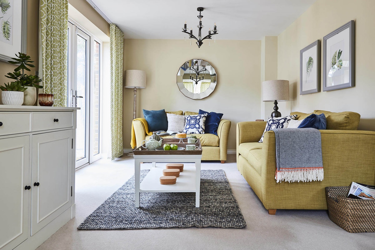 Oak Park Easdale lounge