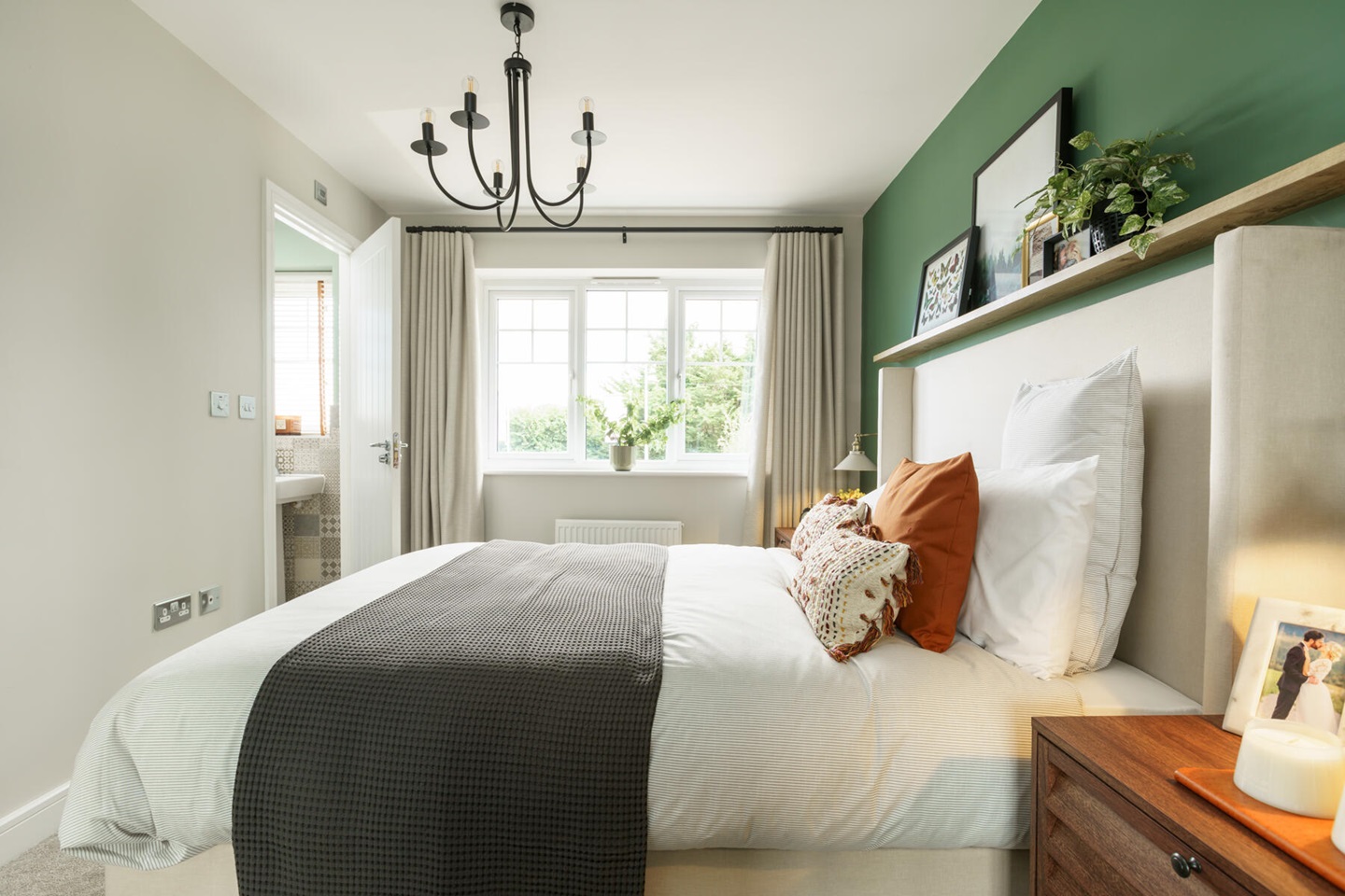The Aldenham Bedroom 1
