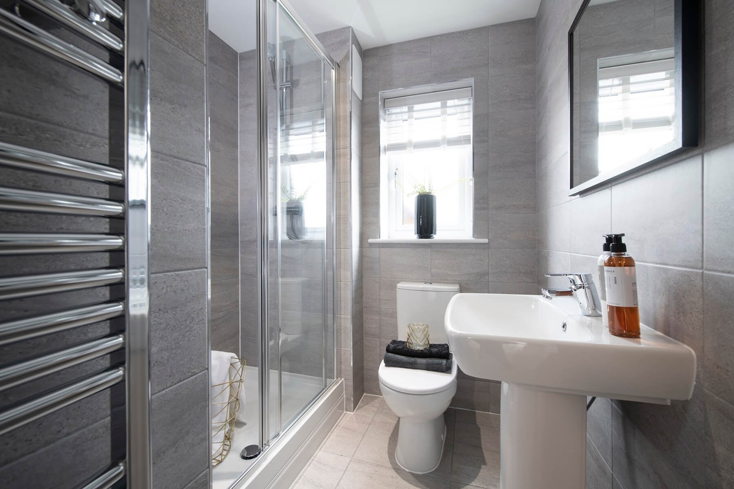 The Eynsham en suite