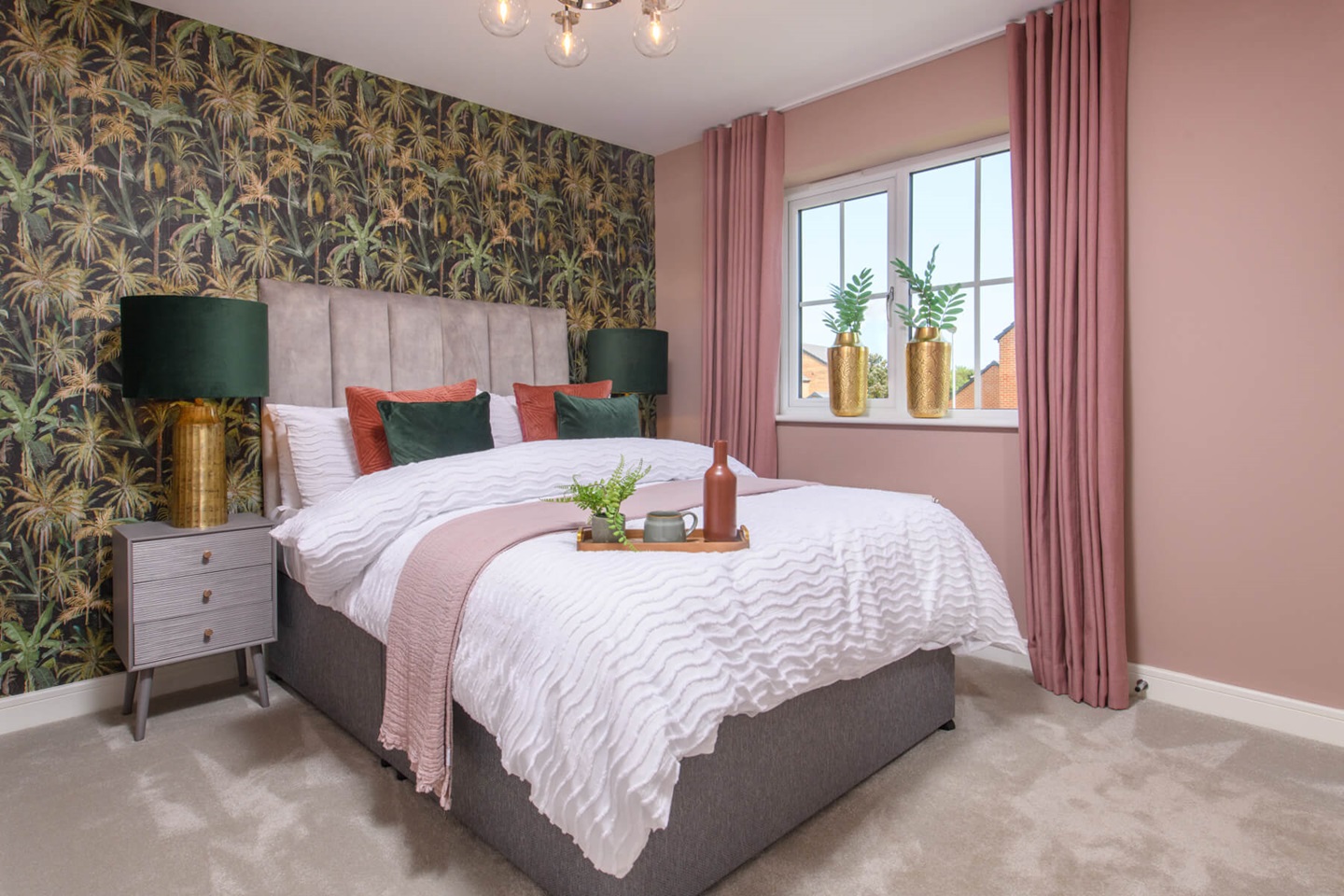 The Gosford bedroom 1