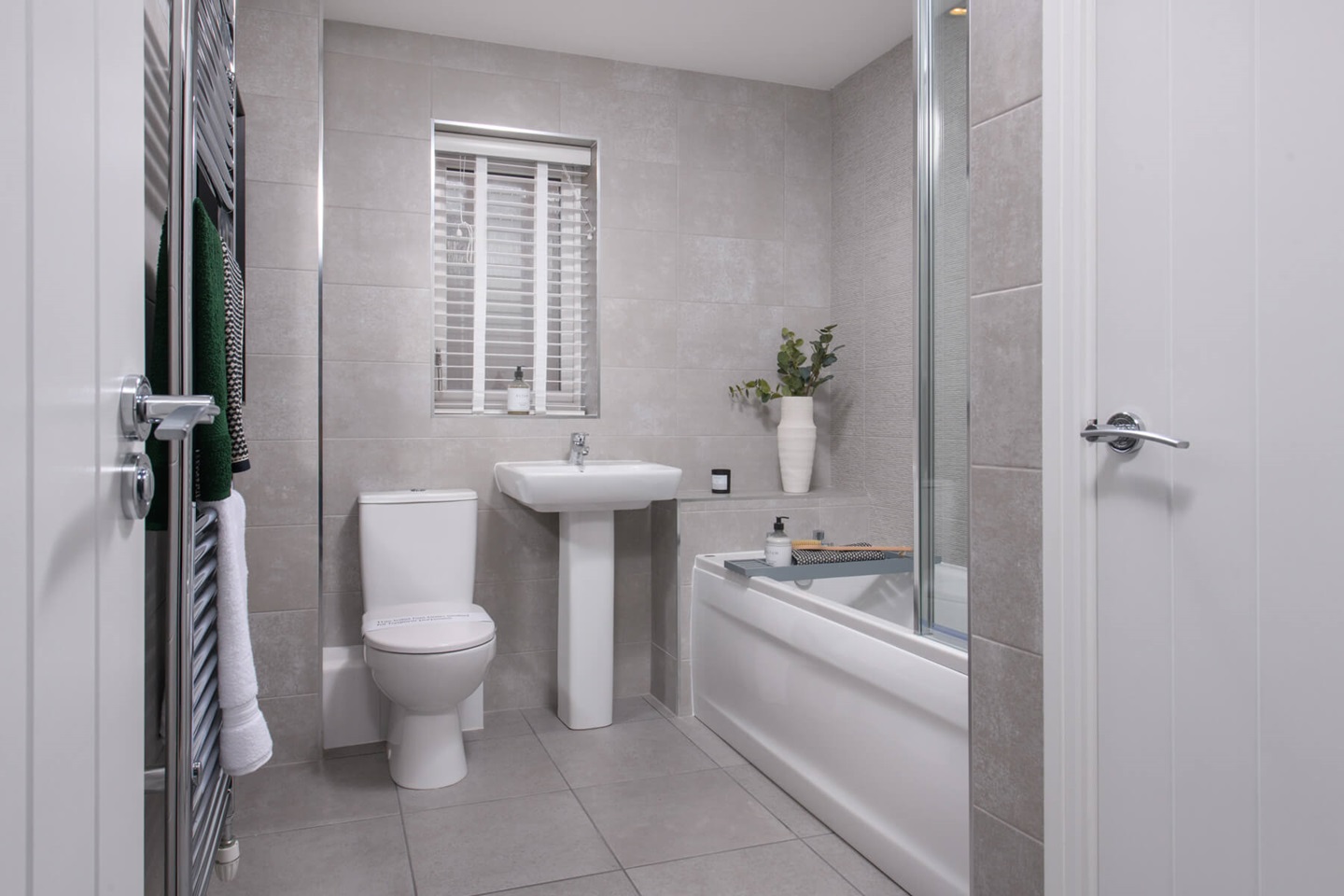 The Kingham bathroom