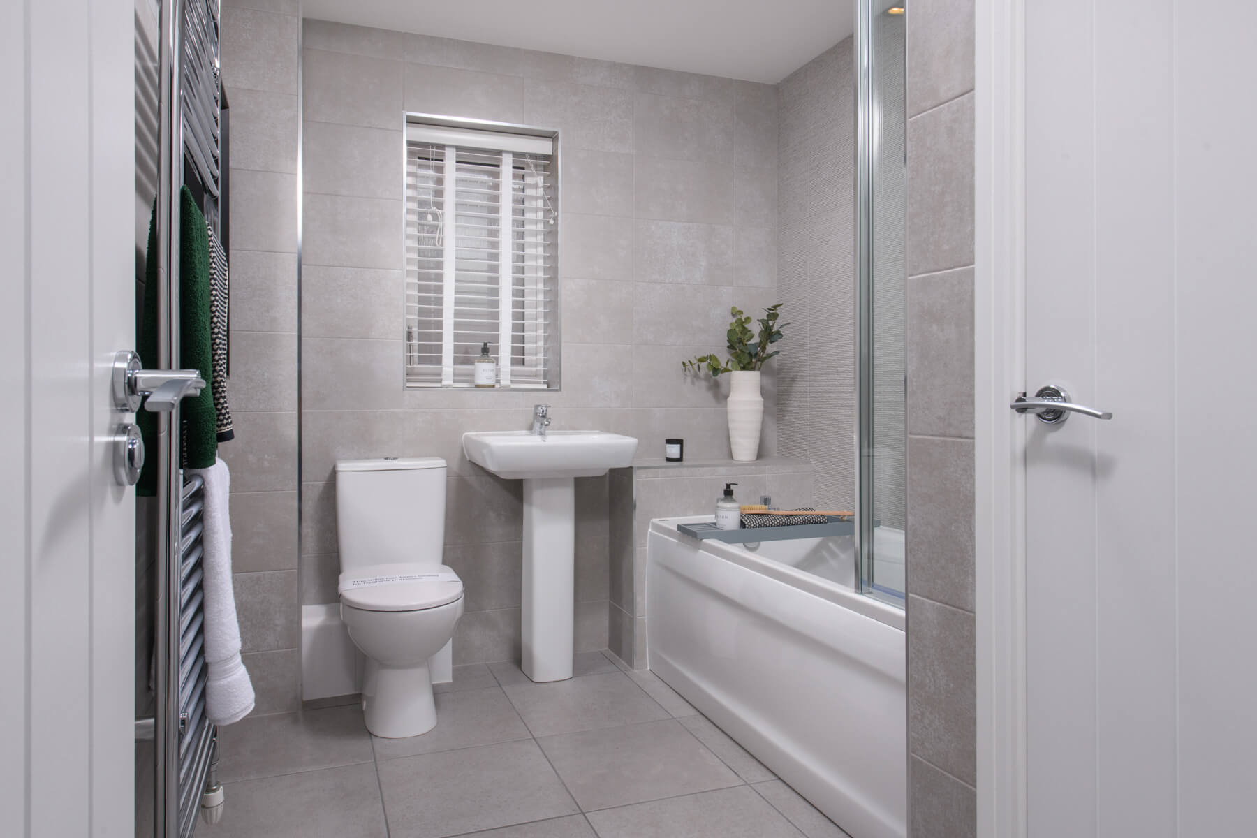 The Kingham bathroom