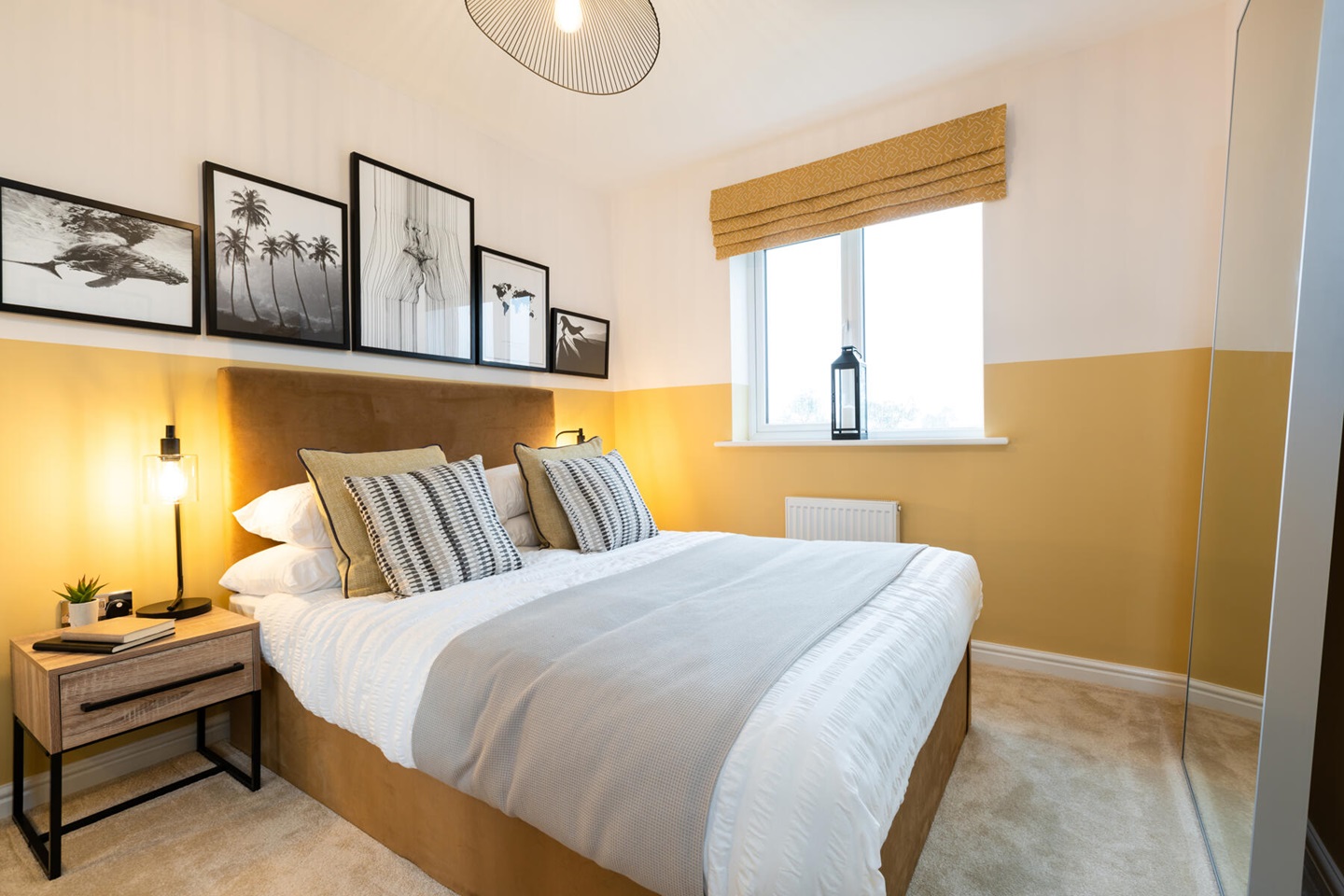 The Lomund bedroom