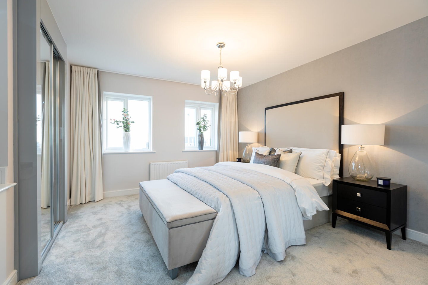 The Lomund bedroom