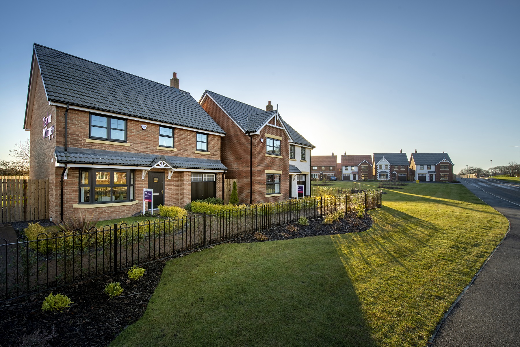 006_twne_eden_gardens_exteriors_AND3612-HDR 1800x1200