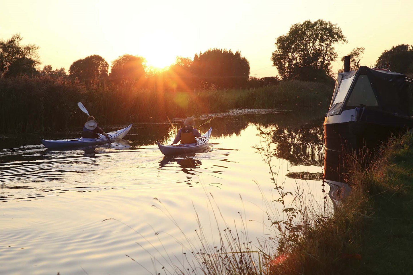 Canoeing on Lancaster Canal Web