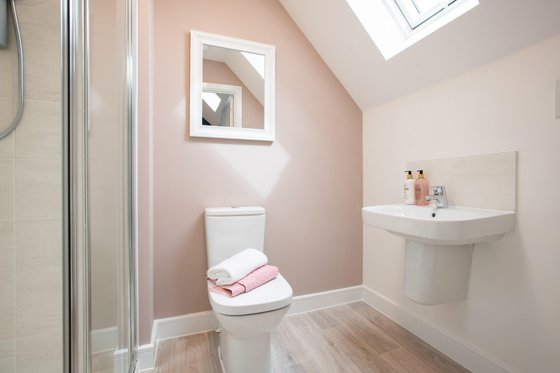 The main bedroom features an en suite for added luxury