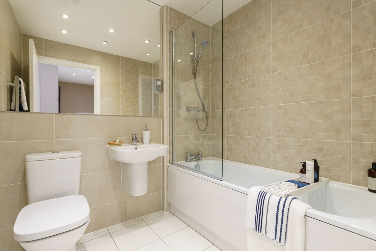 Royal Parade - Byford - Bathroom