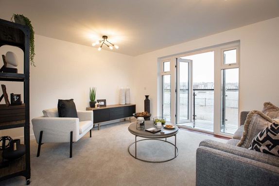 4 bedroom end terrace