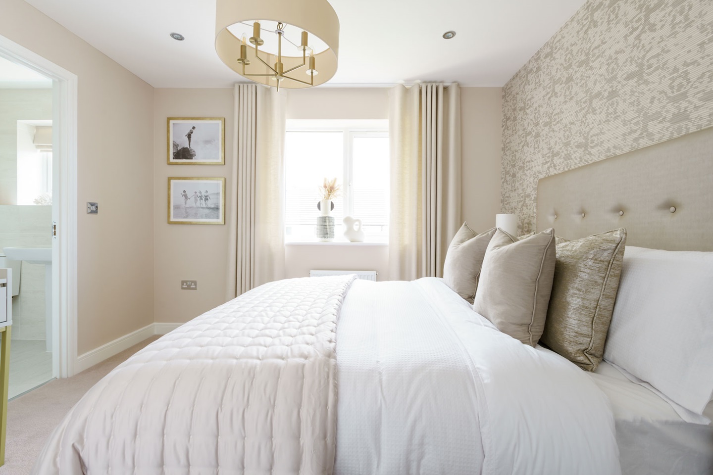 The Ransford bedroom