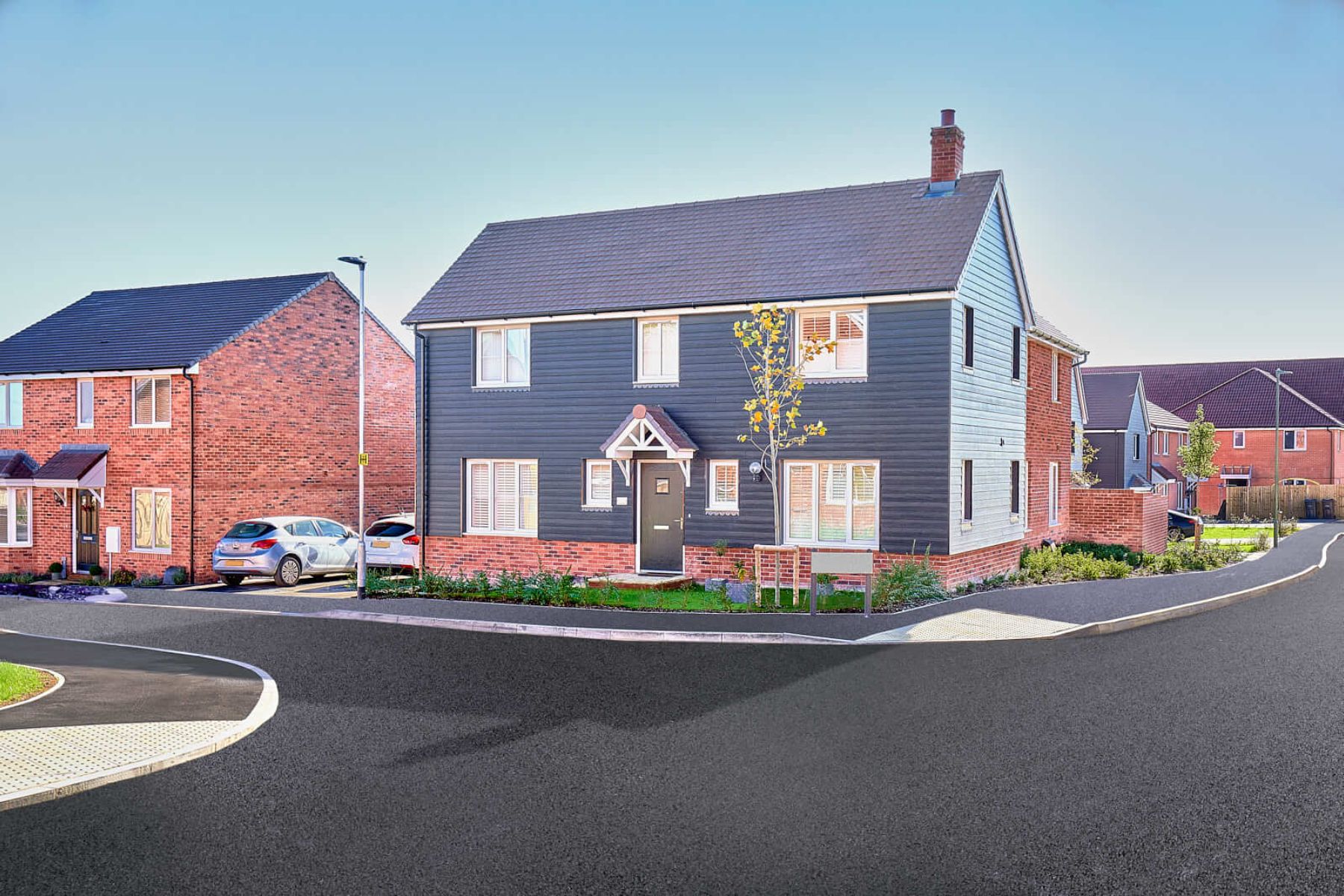 Typical street scene at Broadleaf Park