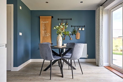 3 bedroom semi-detached 3 bedroom semi-detached