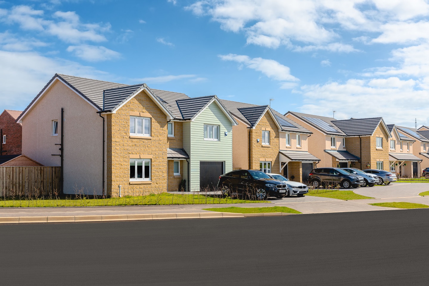 TWWS_PrincessGate - Street scene with feature plot