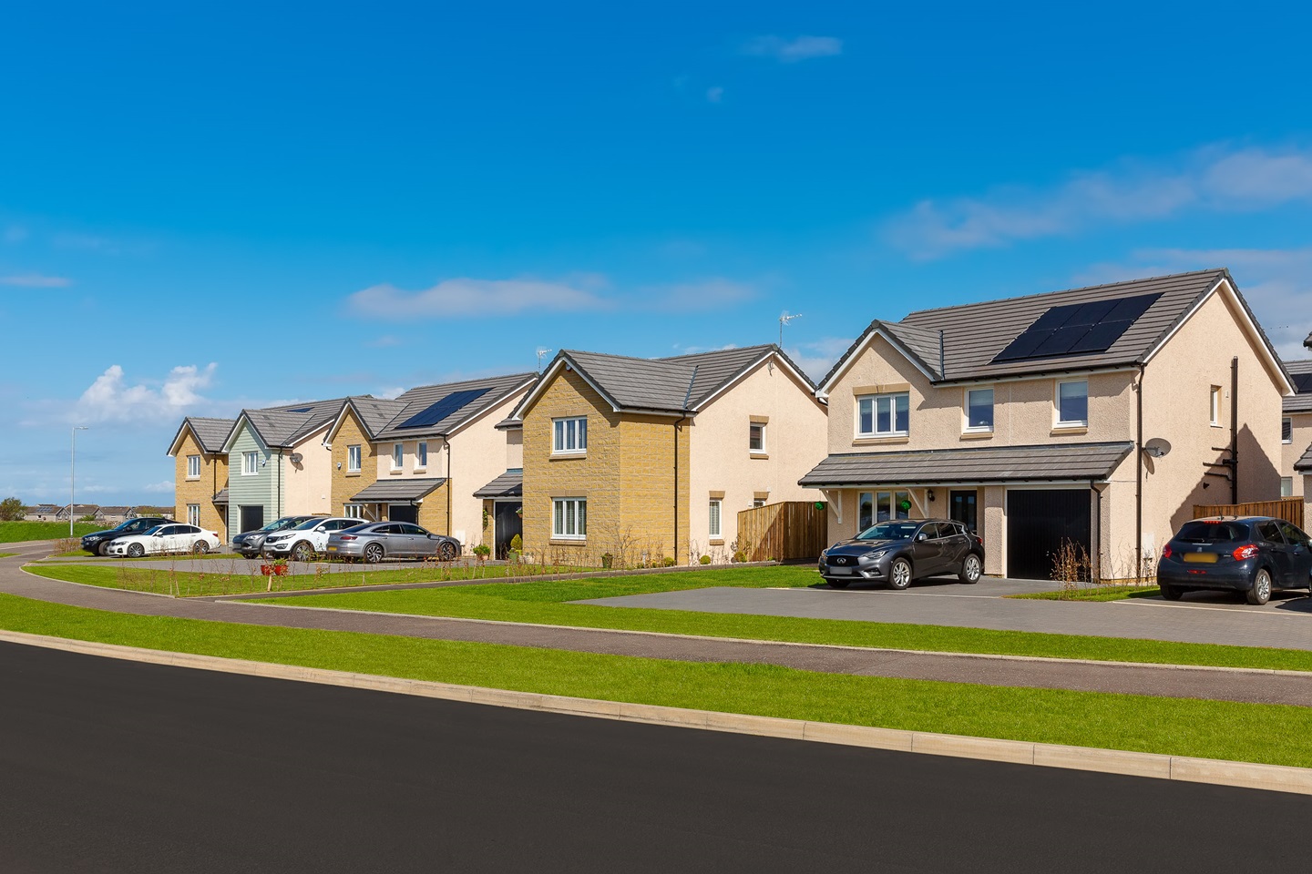 TWWS_PrincessGate - Street scene with feature plot 2