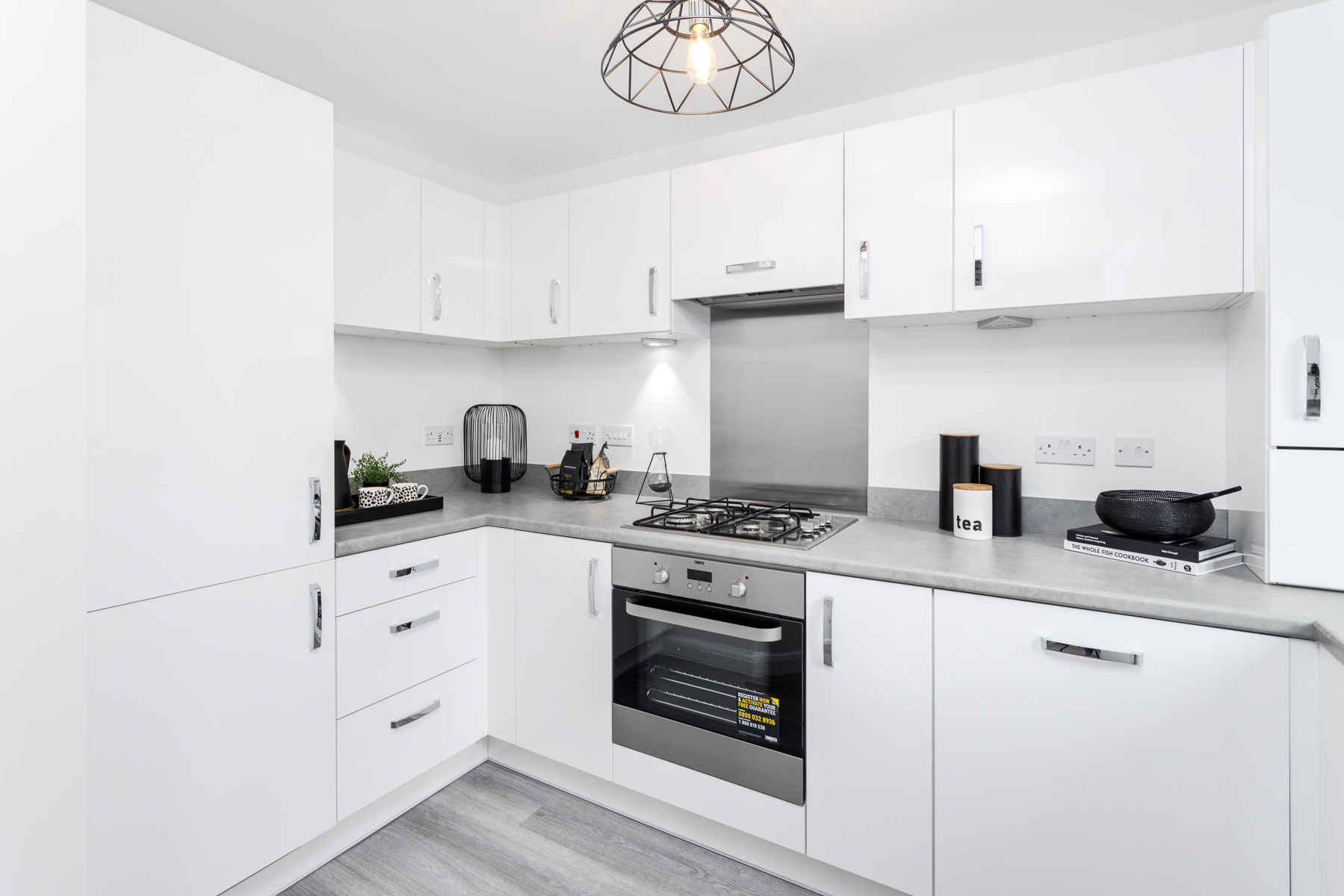 3 sides kitchen with lots of storage