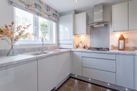 3 bedroom semi-detached 3 bedroom semi-detached