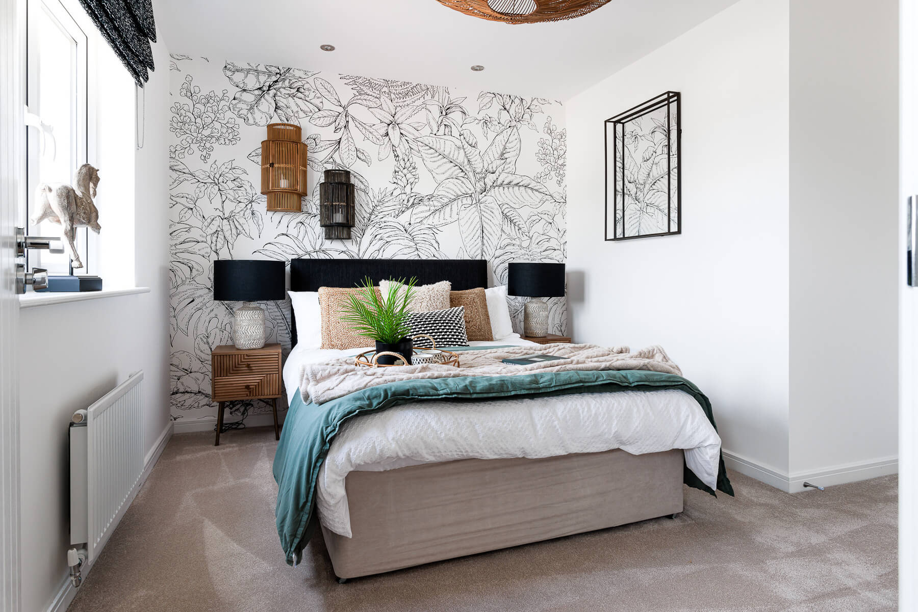 Taylor Wimpey West Scotland the Blair 3 bedroom show home Duncarnock Barrhead