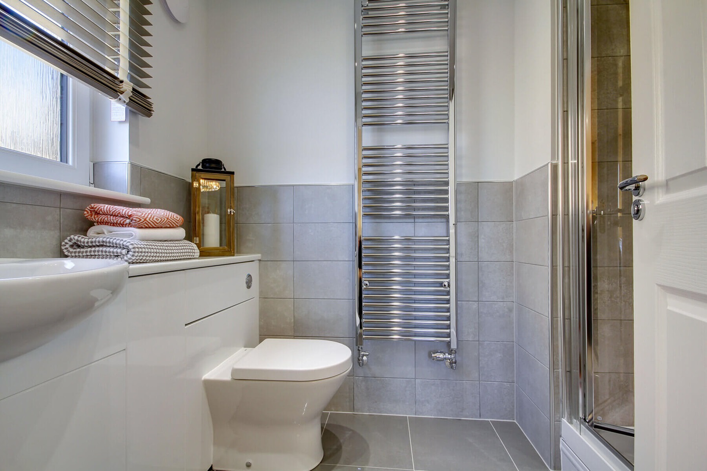 The en suite in the Fraser home