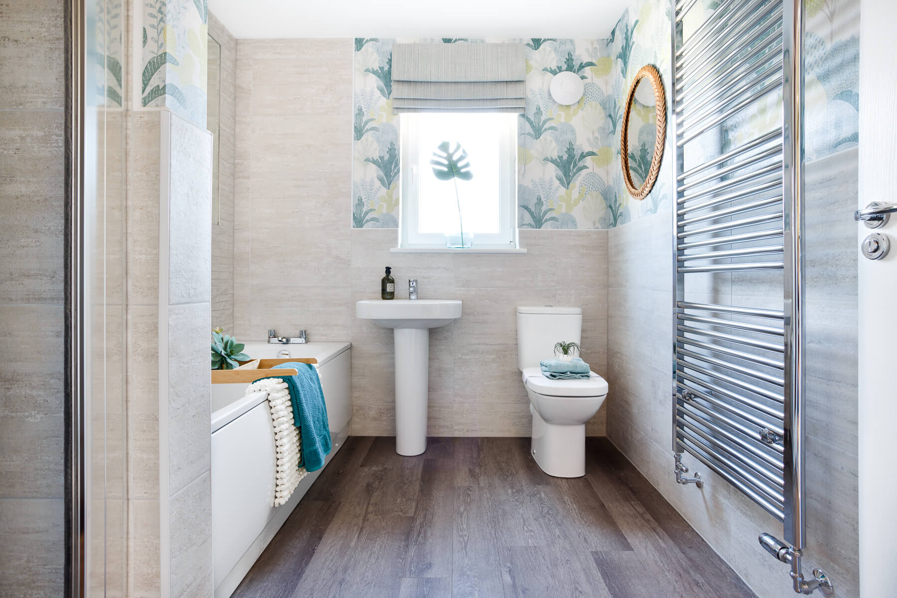 Taylor wimpey the fraser bathroom