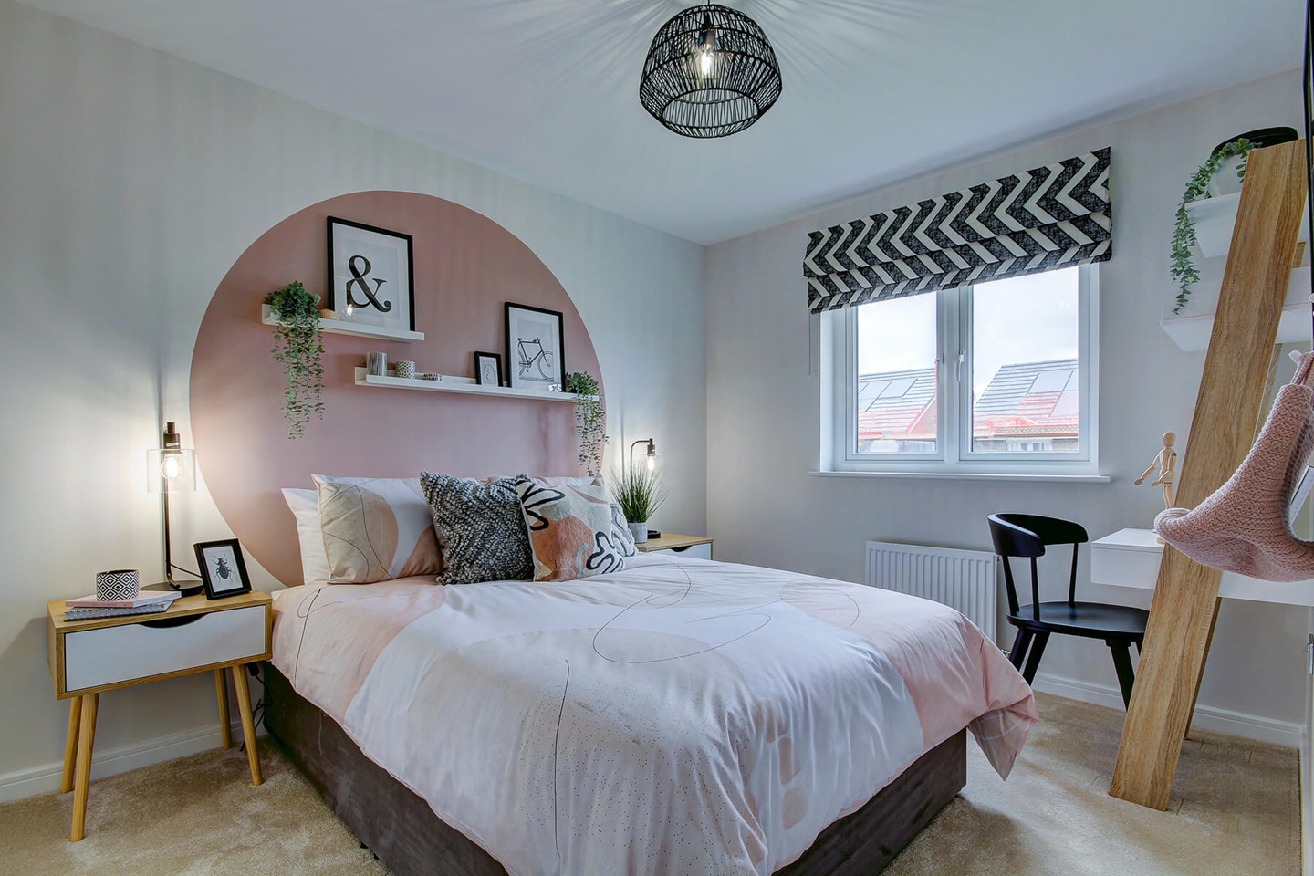 Willow Gardens Geddes 5 Taylor Wimpey bedroom 3