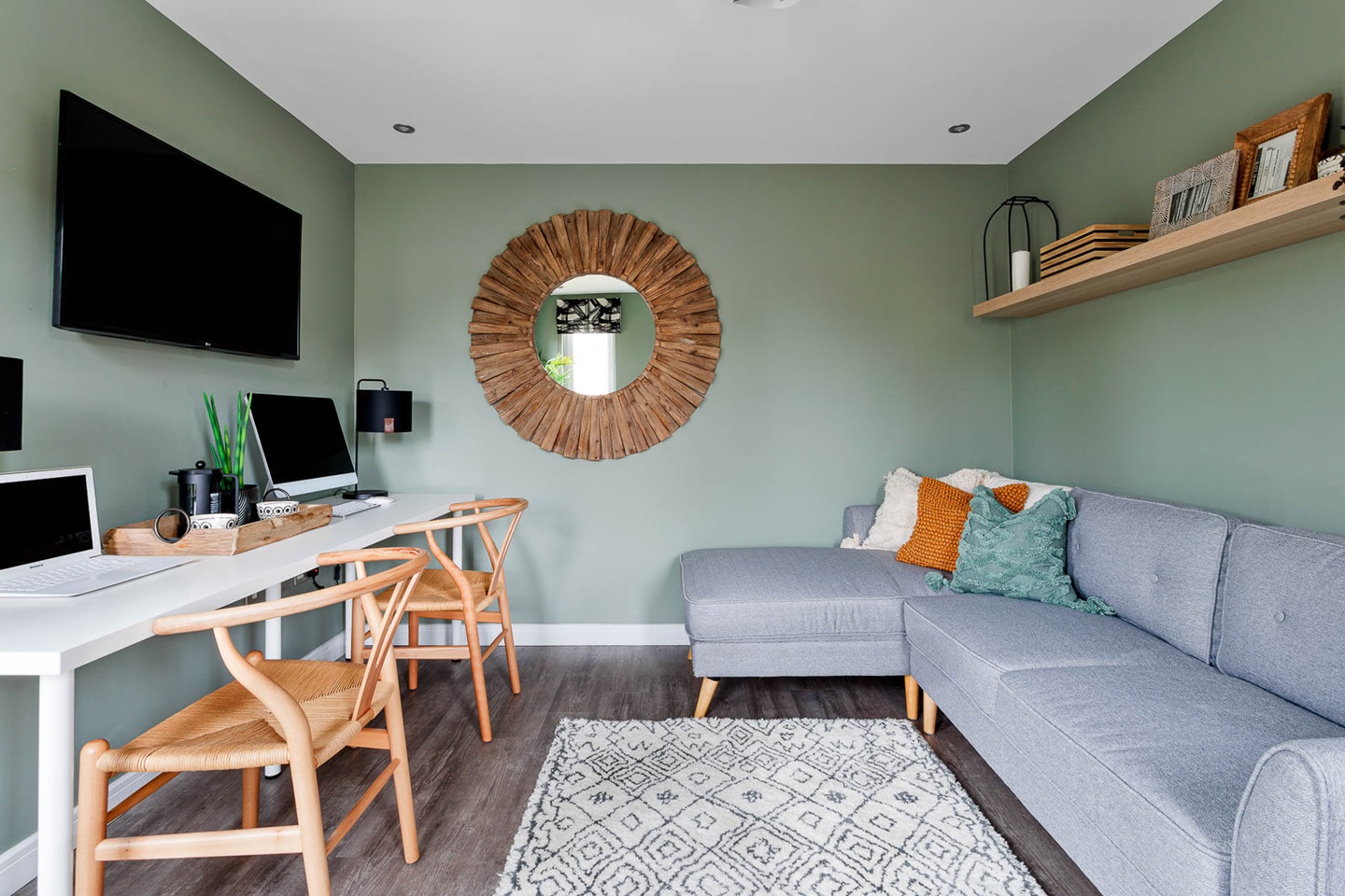 Taylor Wimpey the Hughes 4 bedroom home Stoneyetts View