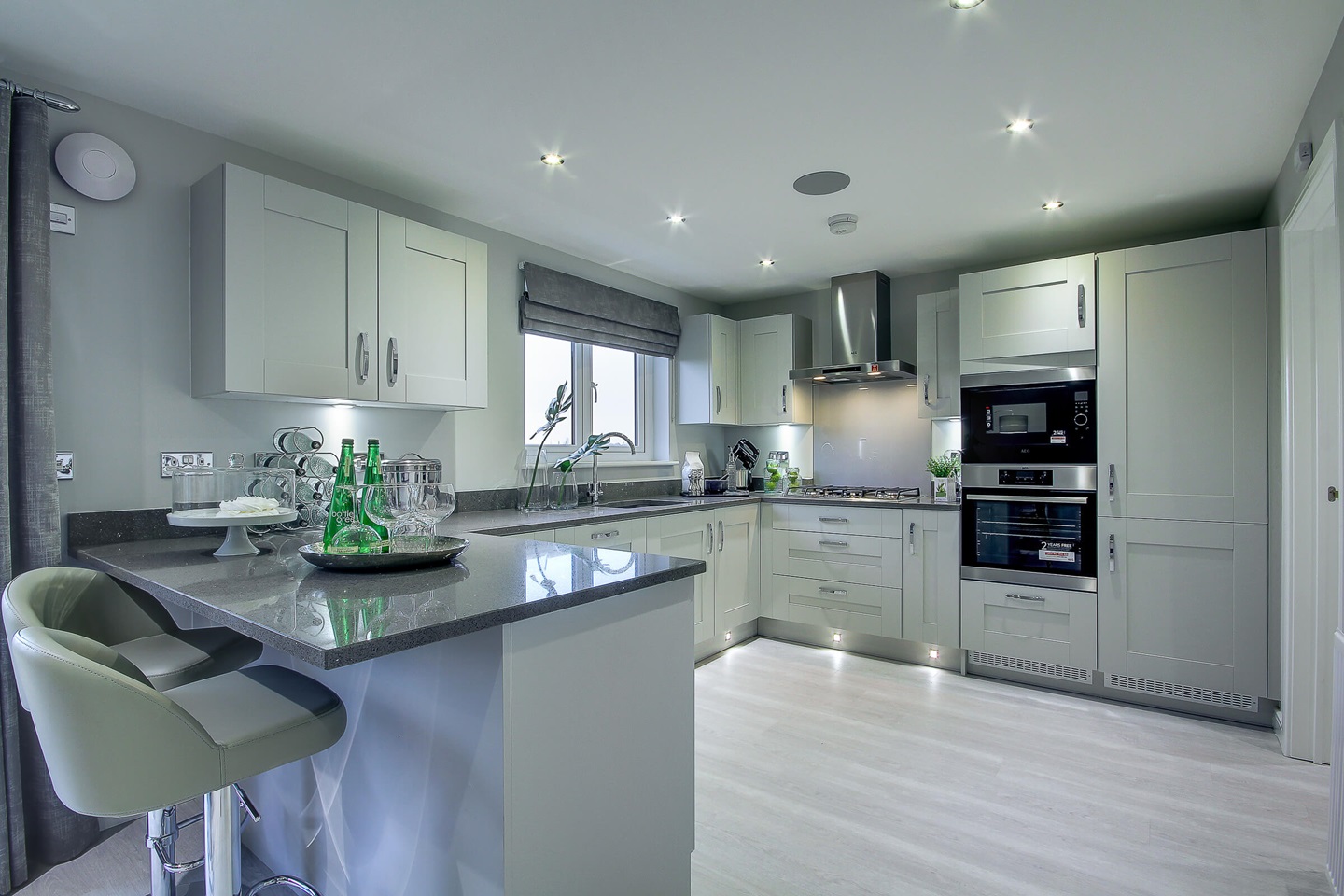 Taylor Wimpey the Maxwell Kitchen