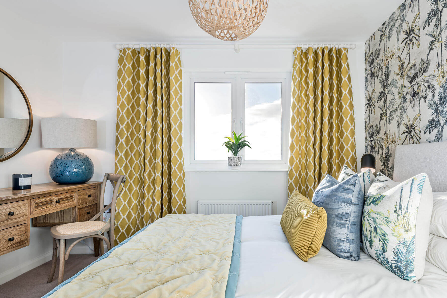 Taylor Wimpey Maxwell home Calderwood bedroom 2