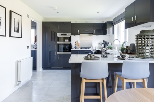 4 bedroom detached 4 bedroom detached