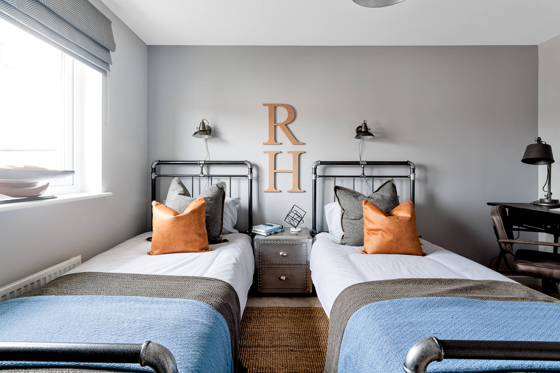 Taylor Wimpey the Maxwell show home Stoneyetts View Moodiesburn