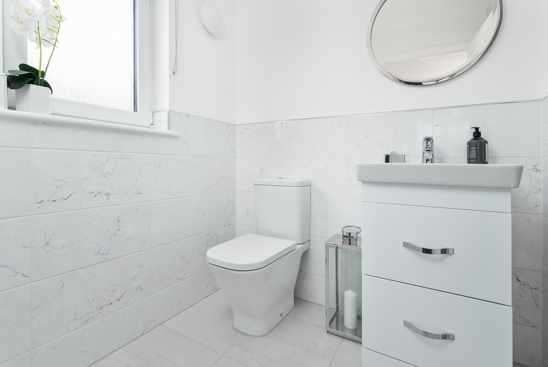 En suite in the Stewart home