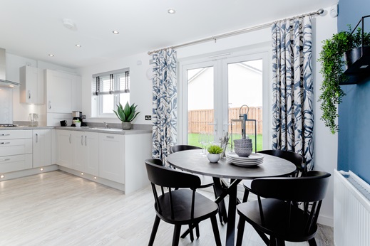 3 bedroom semi-detached 3 bedroom semi-detached