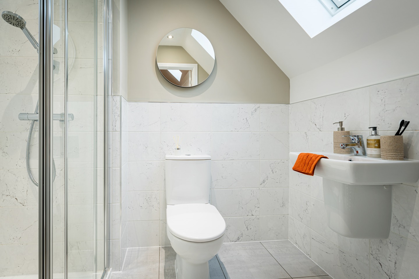The en-suite feature a large double shower