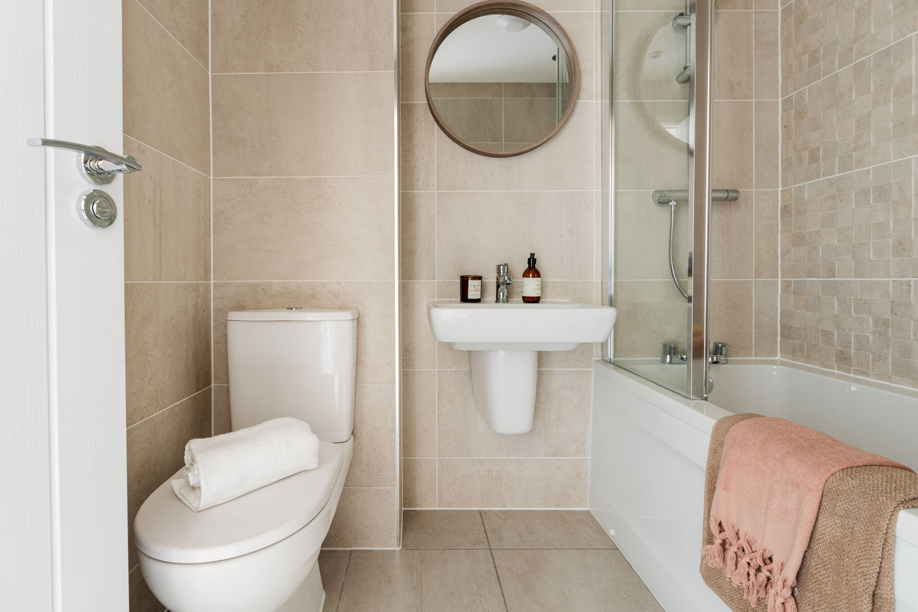 Choose from a range of wall tiles and flooring options