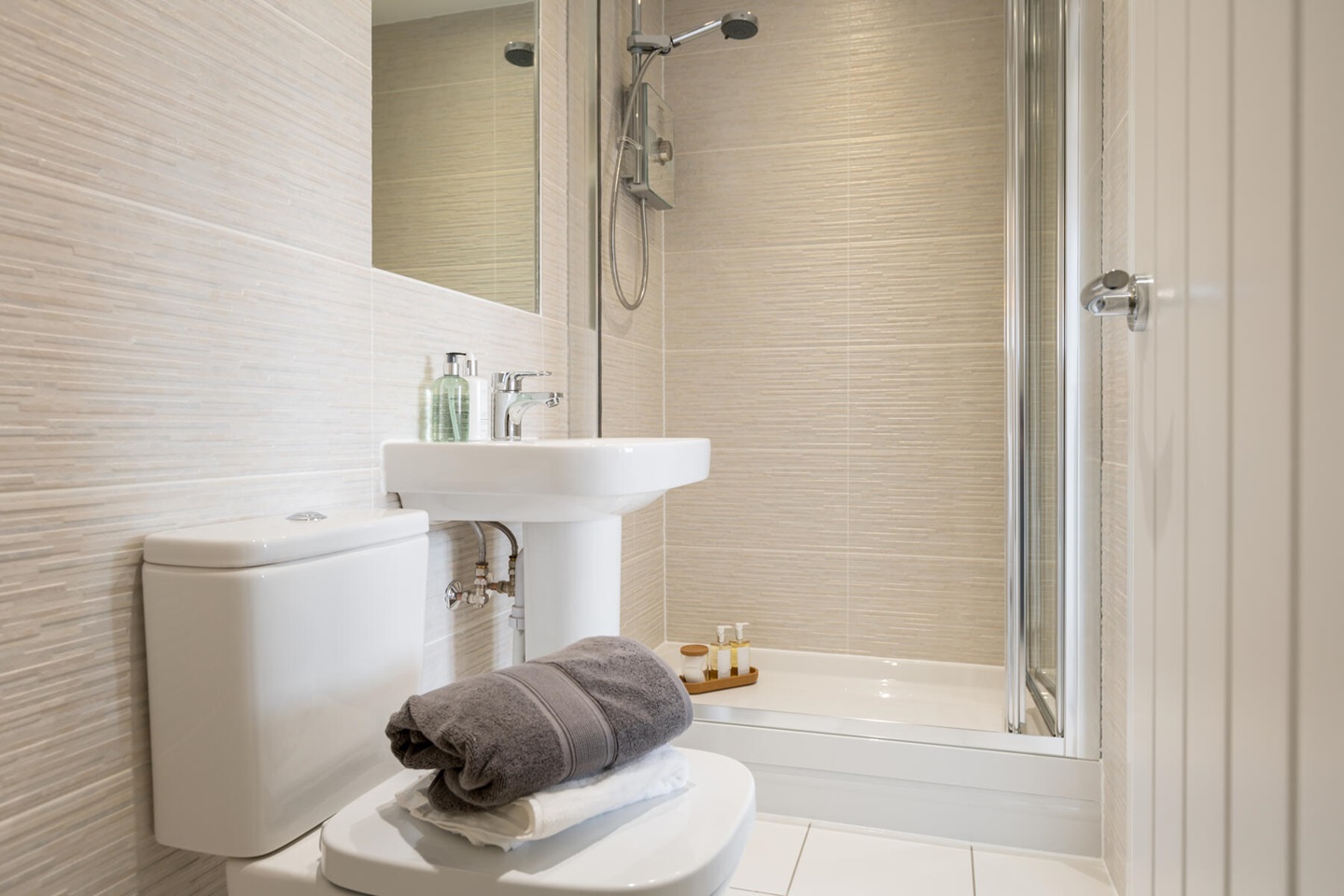 En suite bathroom