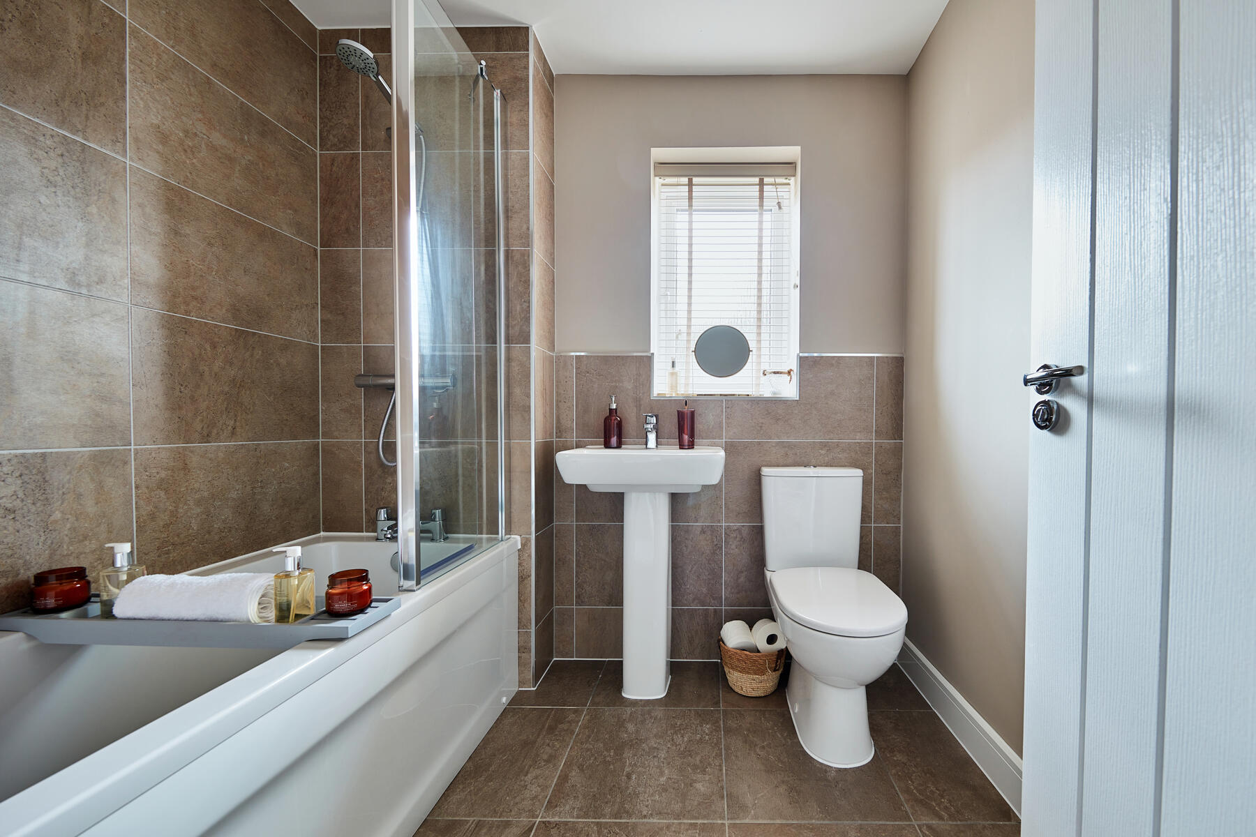 Choose from a range of wall tiles to personalise the bathroom