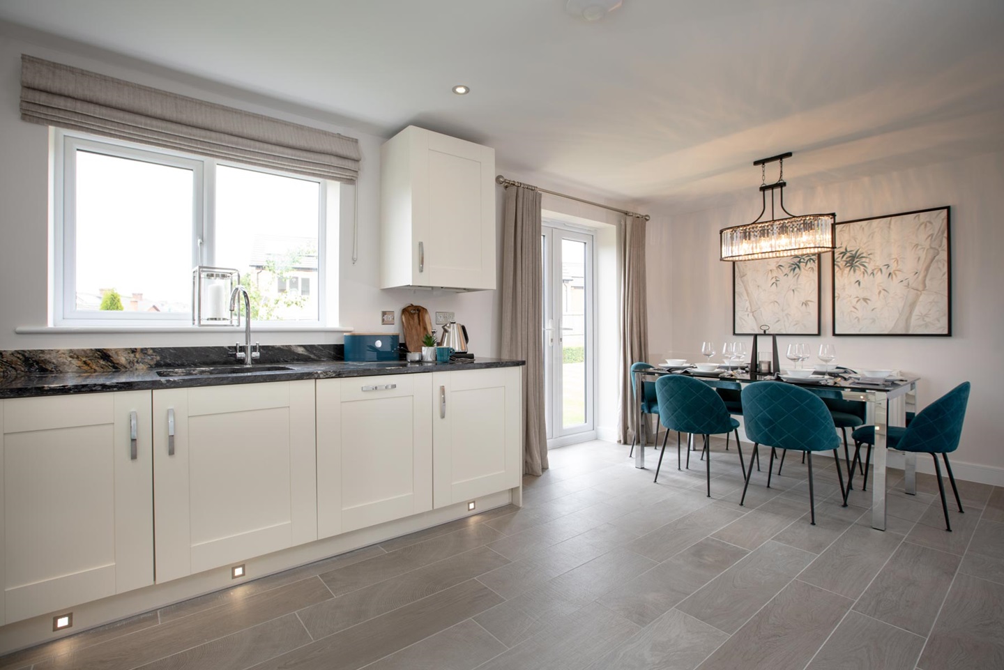 Kitchen Dining 2