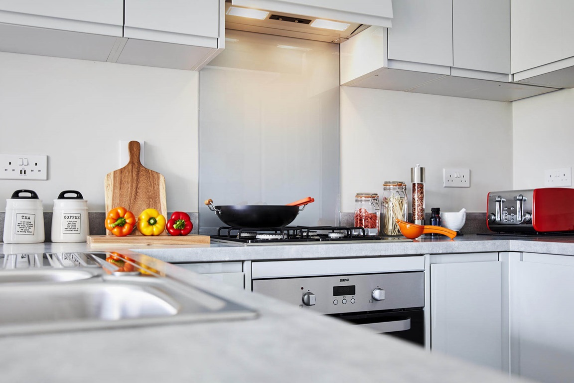 Appleford kitchen at Cherry Blossom