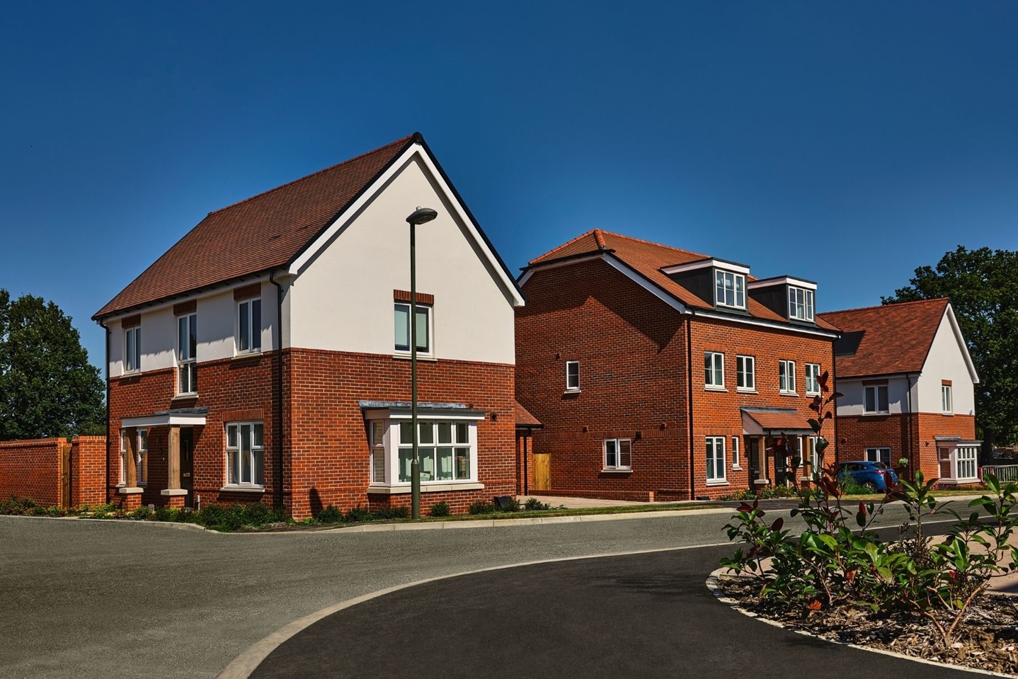 Typical Taylor Wimpey street scene